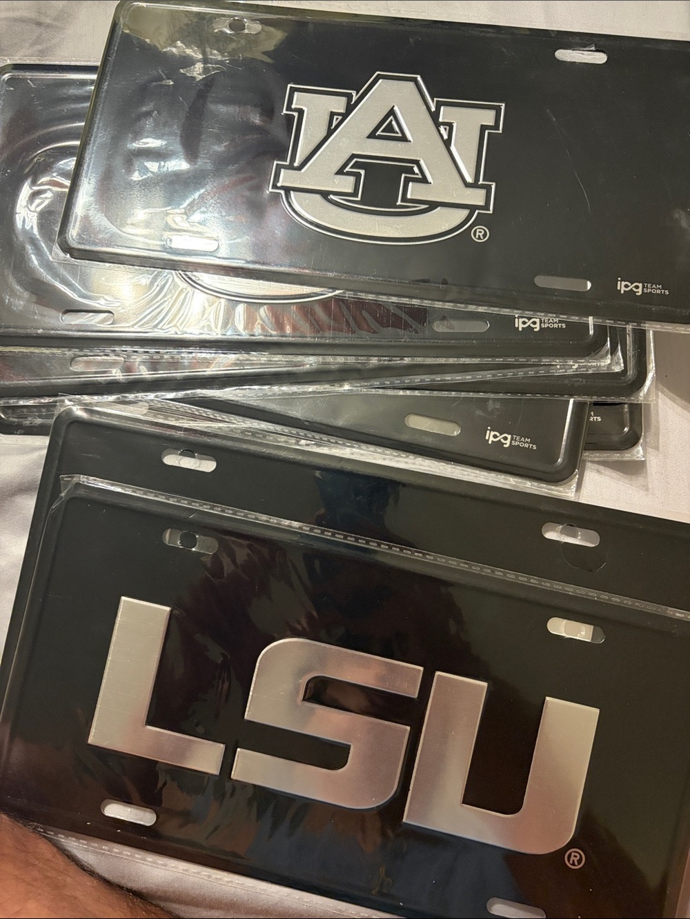 Auburn/ LSU plate for car